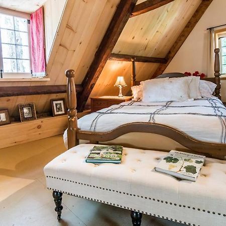 La Maison Ancestrale Guerard Saint-Laurent-de-l'ile d'Orleans Eksteriør bilde