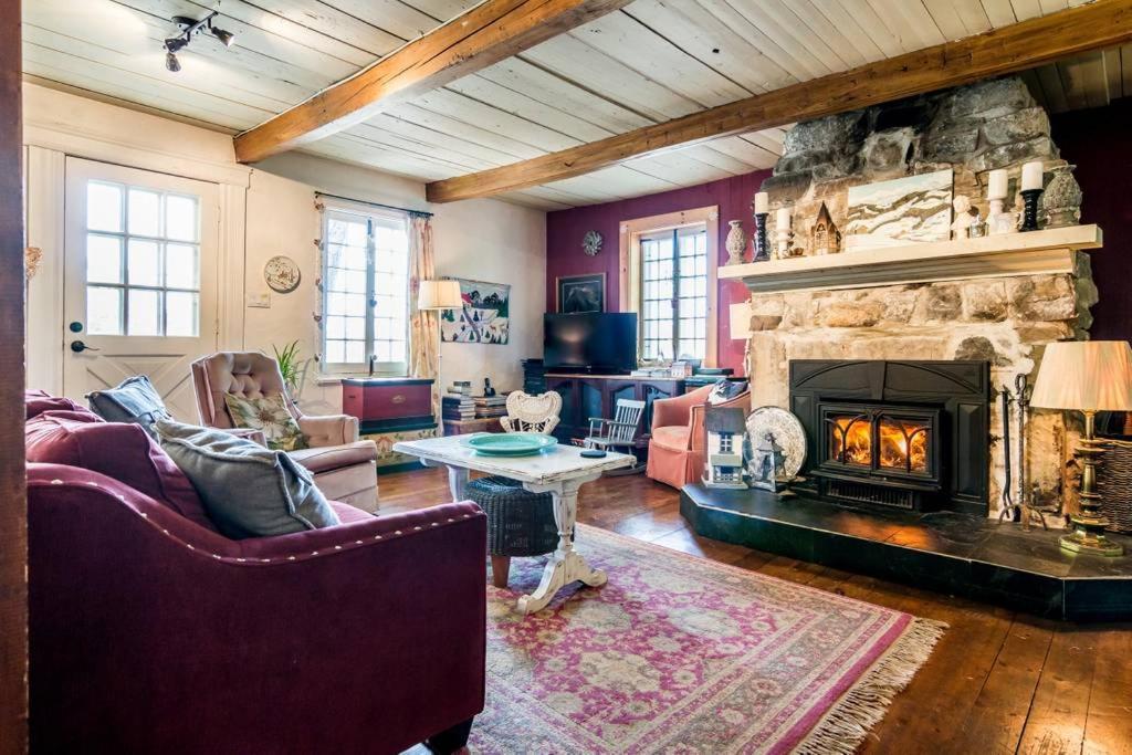 La Maison Ancestrale Guerard Saint-Laurent-de-l'ile d'Orleans Eksteriør bilde
