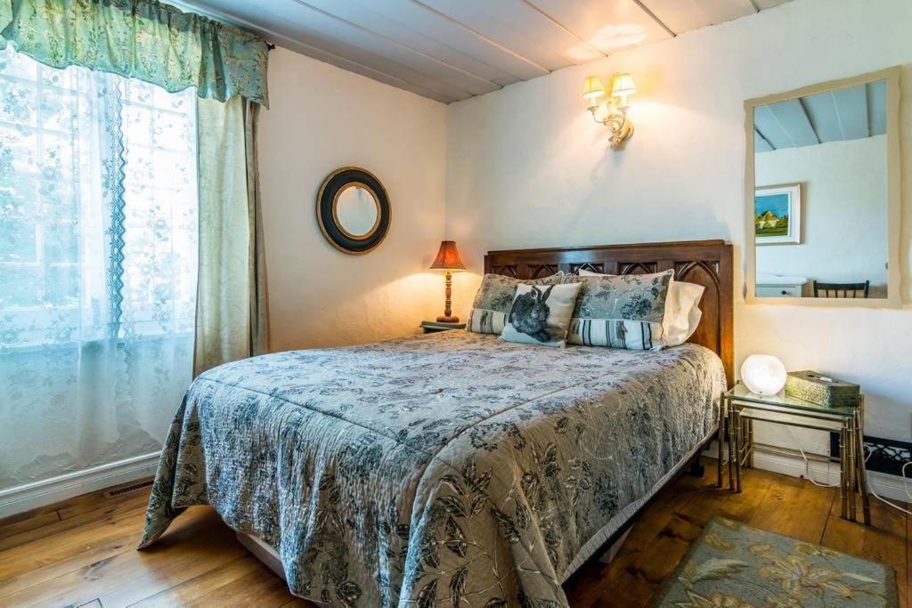 La Maison Ancestrale Guerard Saint-Laurent-de-l'ile d'Orleans Eksteriør bilde