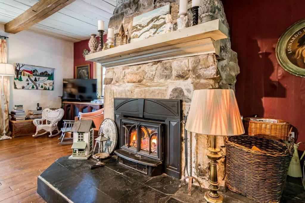 La Maison Ancestrale Guerard Saint-Laurent-de-l'ile d'Orleans Eksteriør bilde